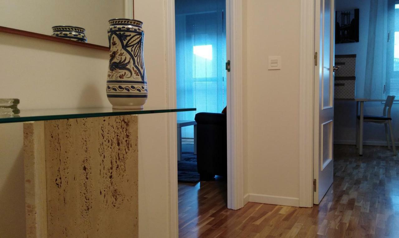 Atico En Pamplona Apartment Baranain Bagian luar foto